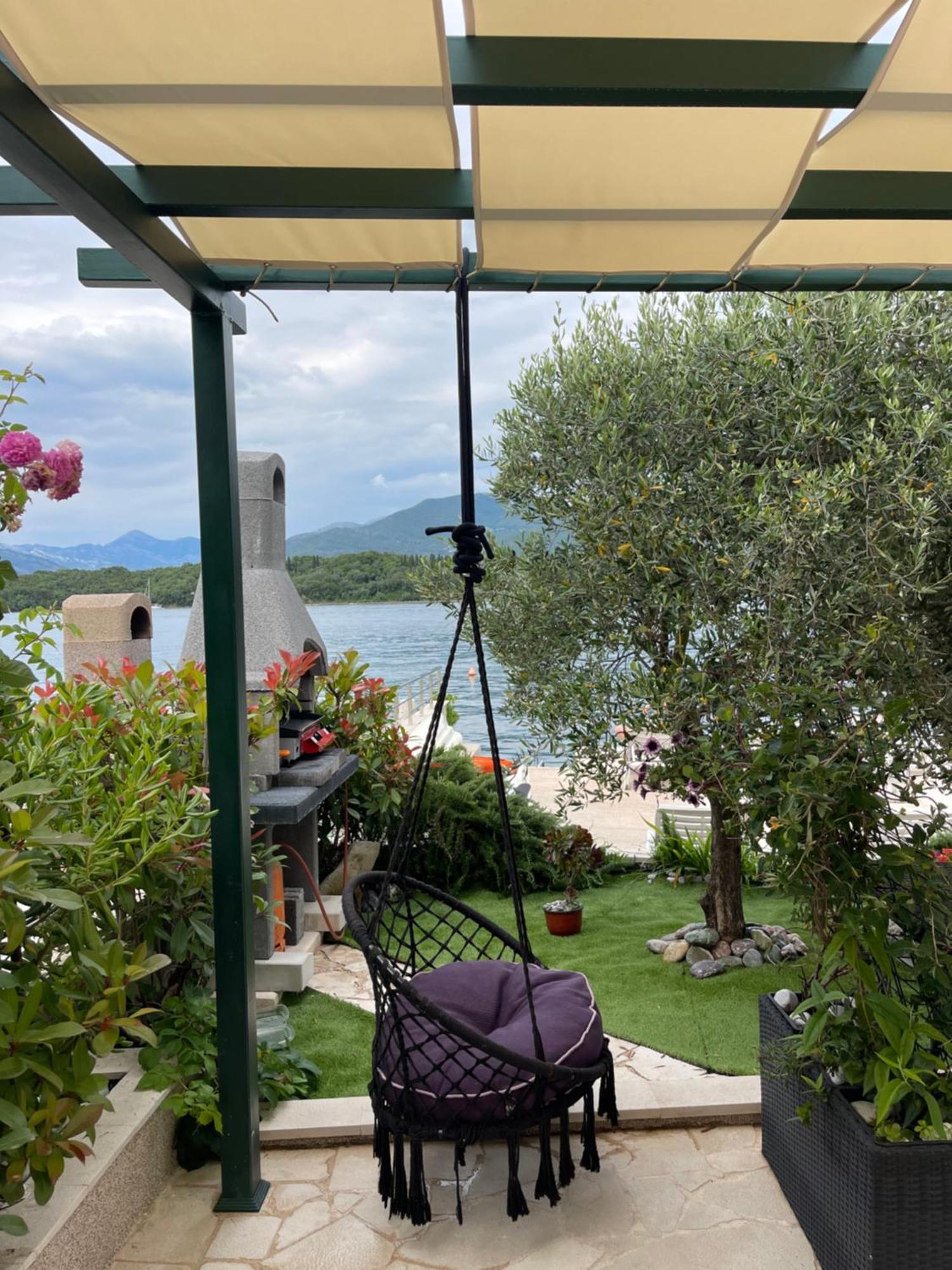 Apartmani Mia Tivat Eksteriør bilde